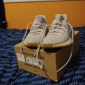 Yeezy 350 v2 sesame